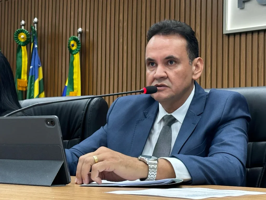 A equipe de reportagem tentou entrar em contato com o presidente da Câmara Municipal de Porangatu, vereador Durão, para obter esclarecimentos sobre a contratação e a inatividade do site indicado no contrato. Até o momento, não houve retorno. O espaço permanece aberto para manifestação.