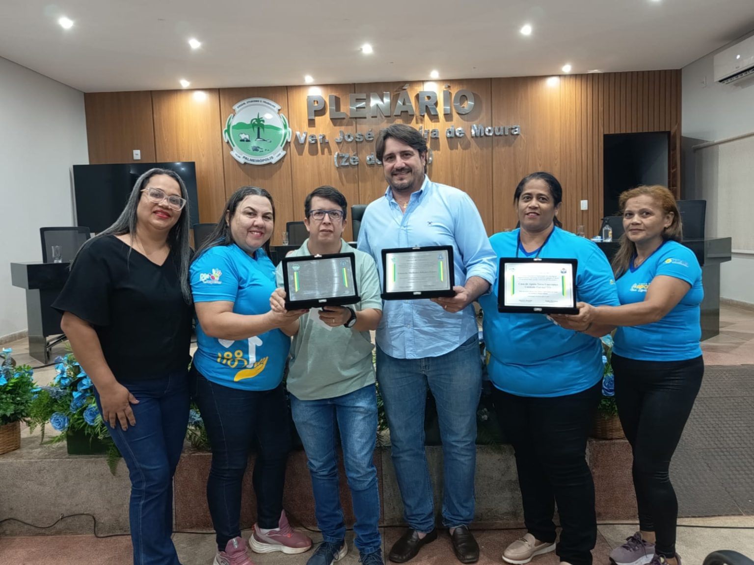 Câmara de Palmeirópolis presta homenagens à Casa de Apoio Nova Esperança e concede Título de Cidadão Honorário a Eduardo Fortes